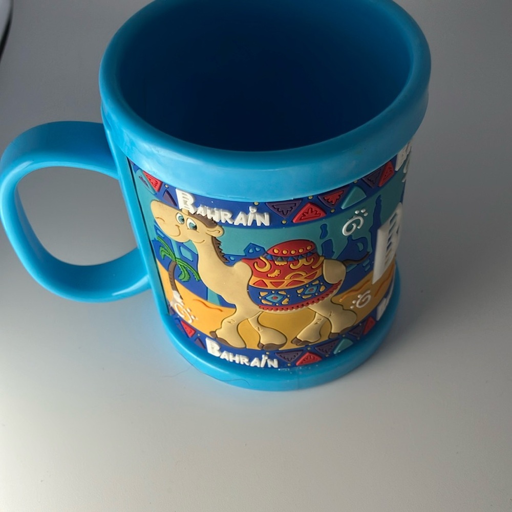 Bahrain Themed plastic Blue kids Mug - Picture 5 of 6